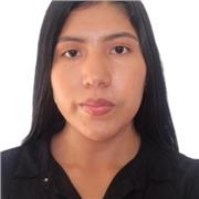 profesor de ética imparte clases a niños de todas las edades